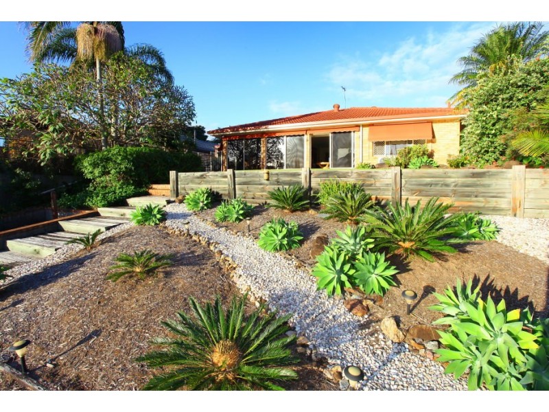 41 Platypus Avenue, Sorrento QLD 4217