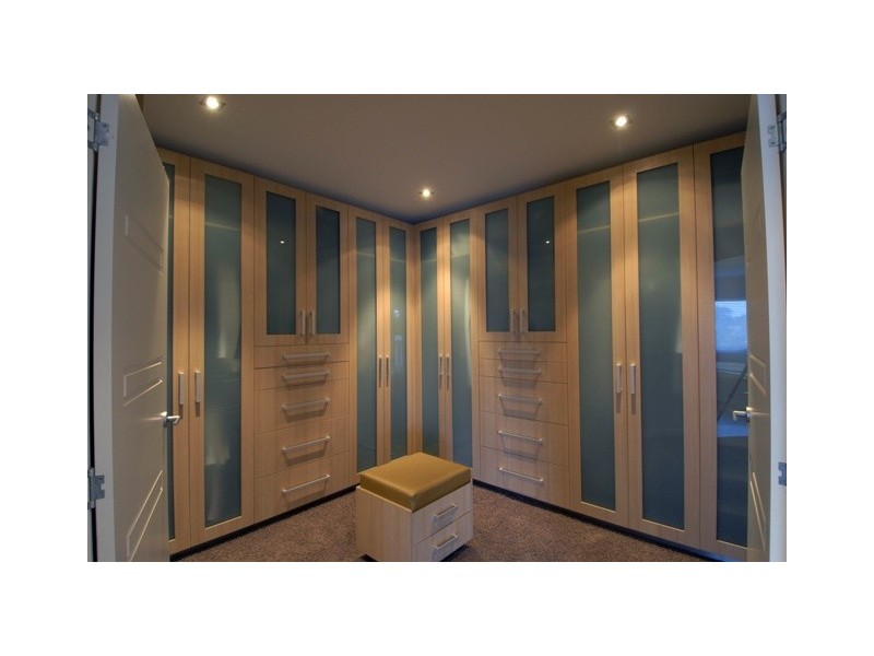 10 St Tropez Terrace, Sorrento QLD 4217