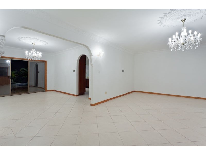 49 Sunrise Boulevard, Surfers Paradise QLD 4217