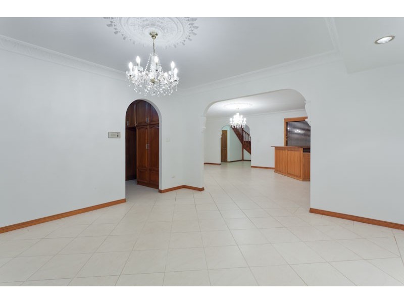 49 Sunrise Boulevard, Surfers Paradise QLD 4217