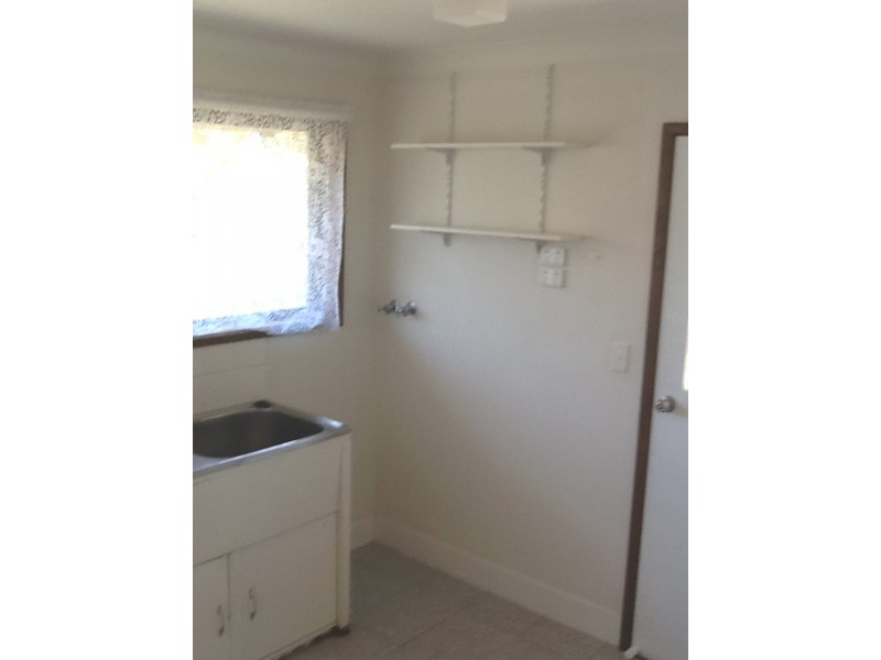 33 Horizon Avenue, Benowa QLD 4217