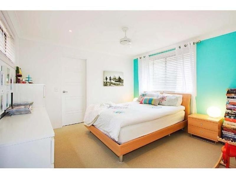 12/16 St. Kilda Avenue, Broadbeach QLD 4218