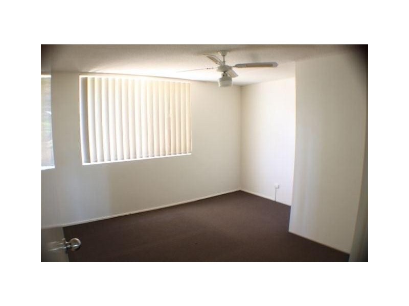 1/21 Heath Street, Southport QLD 4215