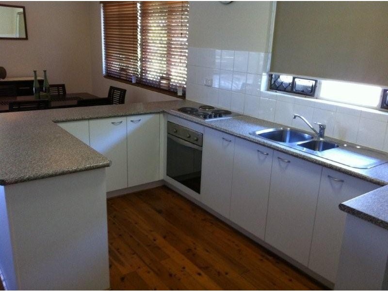 4/25 Thornton Street, Surfers Paradise QLD 4217