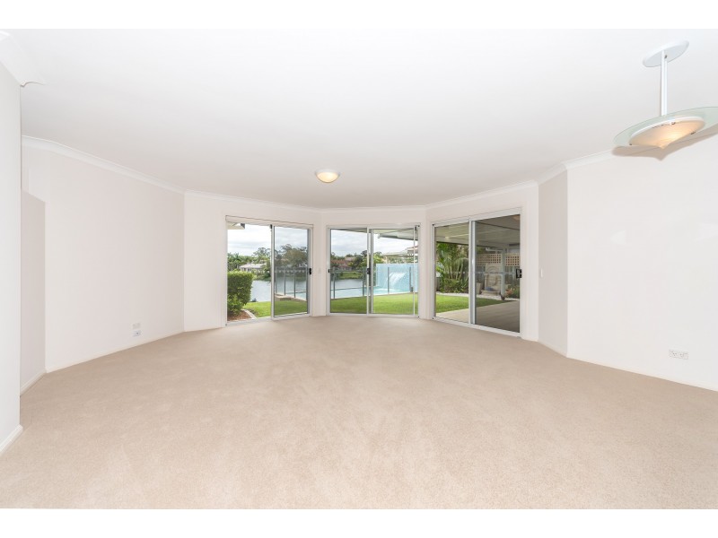 24 Mornington Terrace, Robina QLD 4226