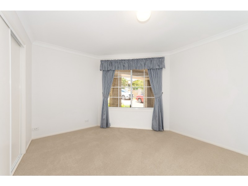 24 Mornington Terrace, Robina QLD 4226