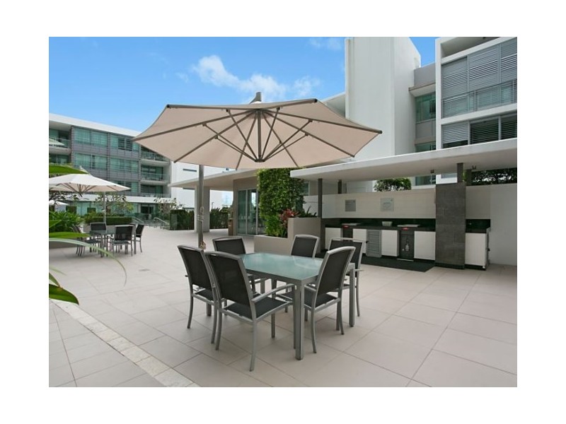 2223/33 T E Peters Drive, Broadbeach Waters QLD 4218