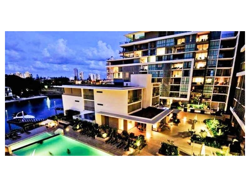 2223/33 T E Peters Drive, Broadbeach Waters QLD 4218