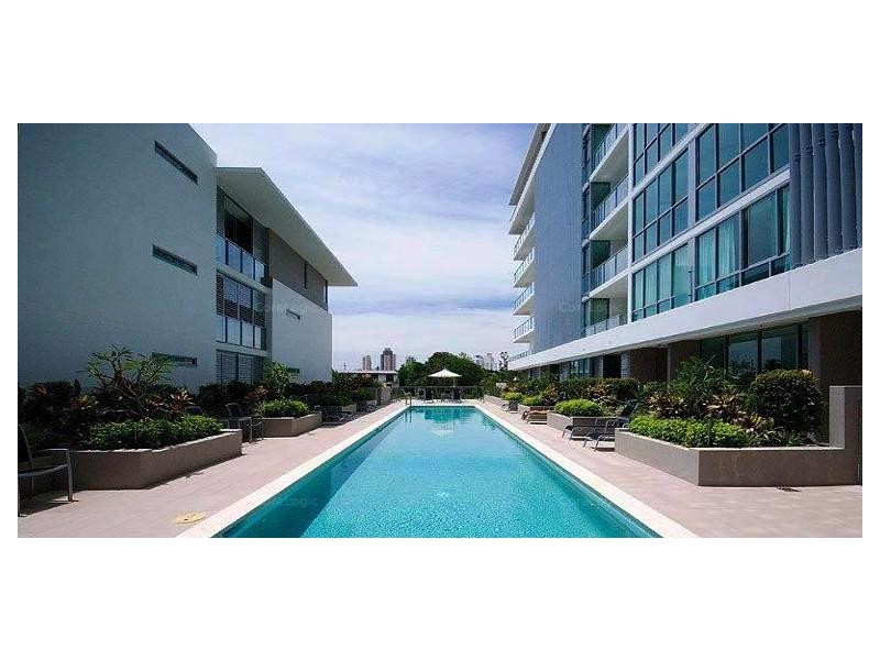 2223/33 T E Peters Drive, Broadbeach Waters QLD 4218