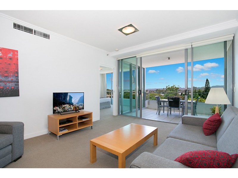 2411 ‘Freshwater Point’ 33 T.E.Peters Drive, Broadbeach Waters QLD 4218