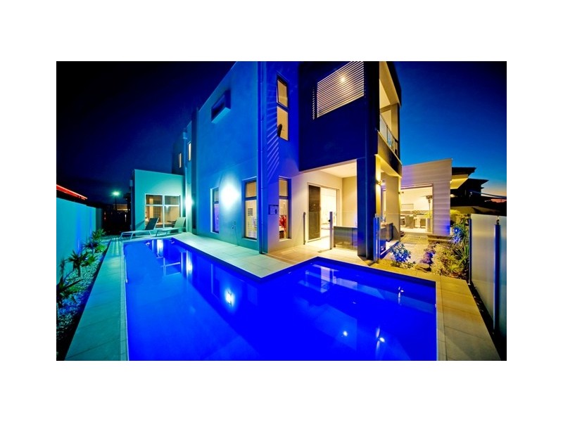 3 North Quay Drive, Biggera Waters QLD 4216