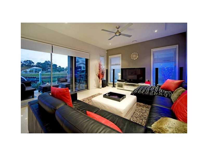 3 North Quay Drive, Biggera Waters QLD 4216