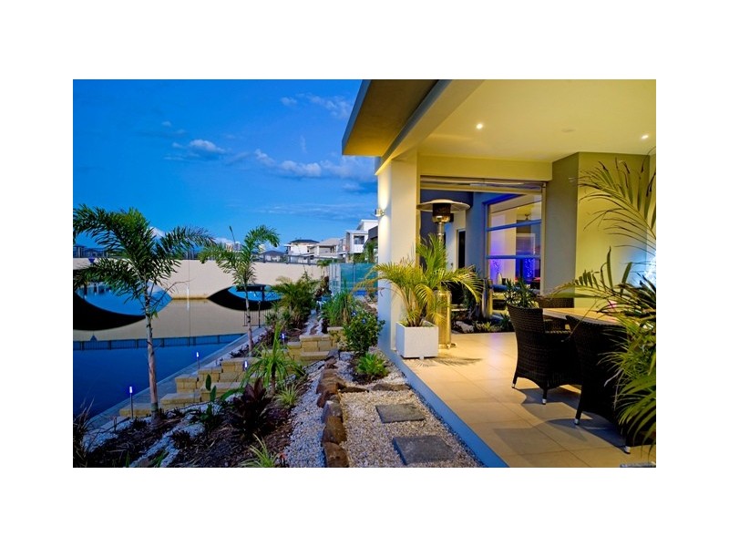 3 North Quay Drive, Biggera Waters QLD 4216