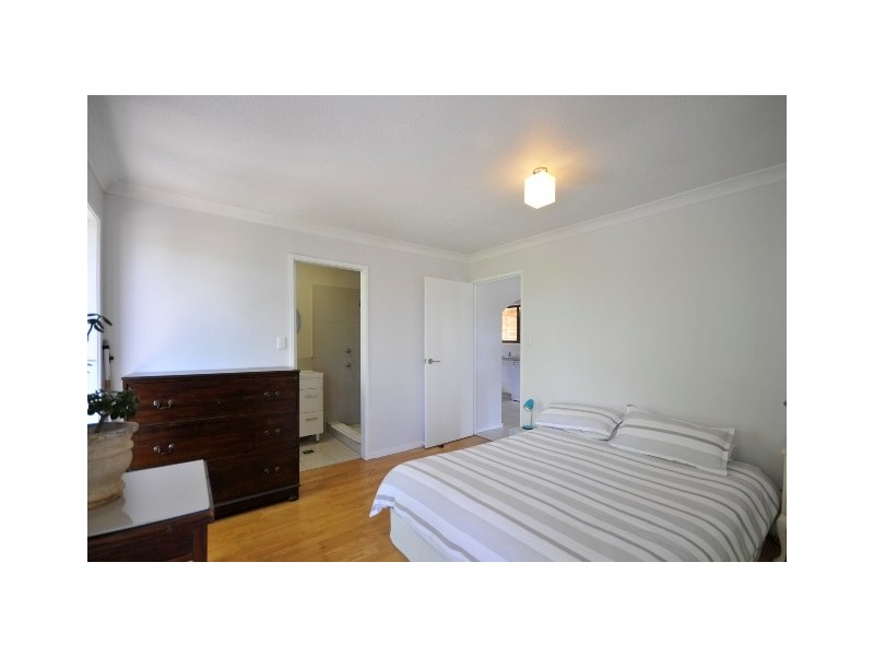 7 Mitchell Court, Carrara QLD 4211