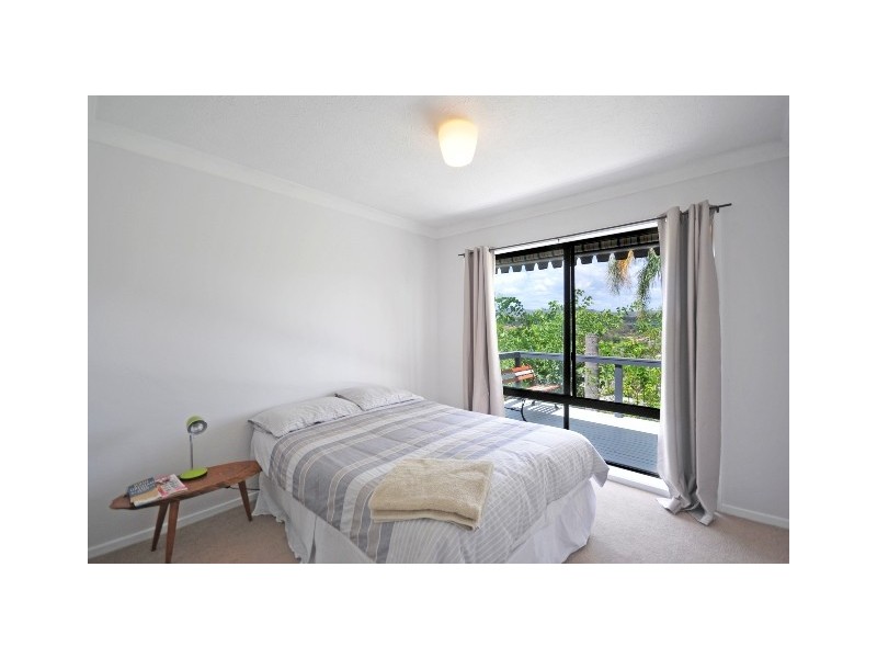 7 Mitchell Court, Carrara QLD 4211