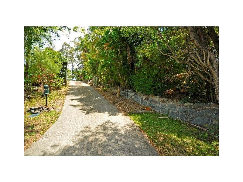 7 Mitchell Court, Carrara QLD 4211