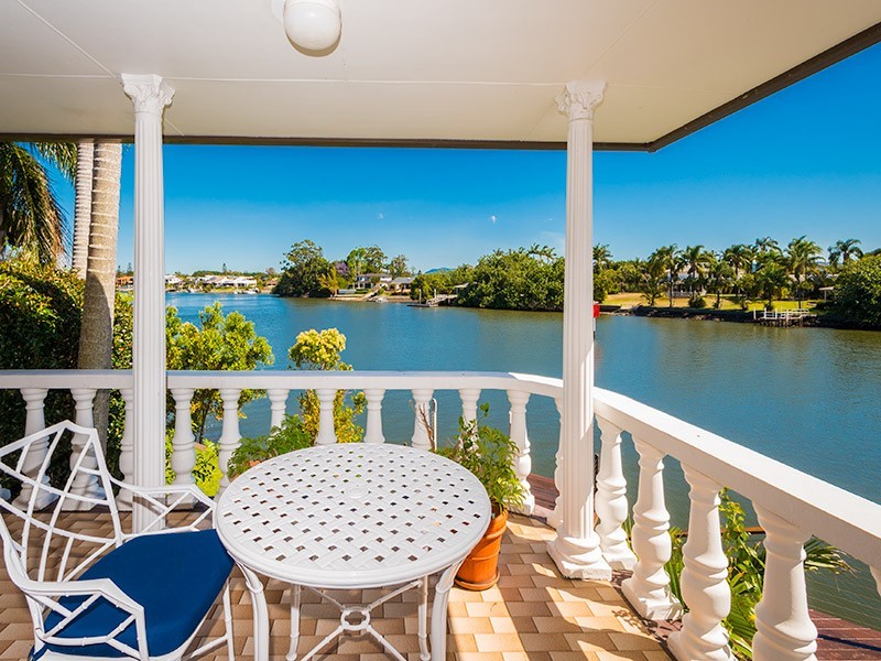 7 Donegal Crescent, Sorrento QLD 4217