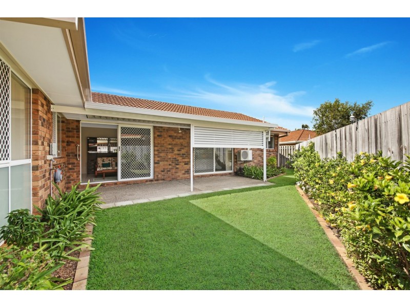 4 Beaumaris Court, Robina QLD 4226