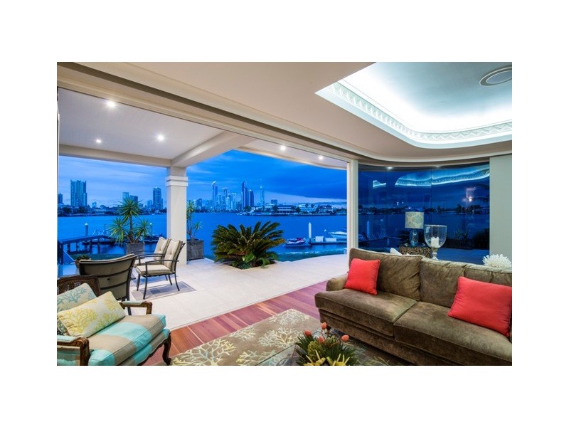 14 Korong Street, Southport QLD 4215