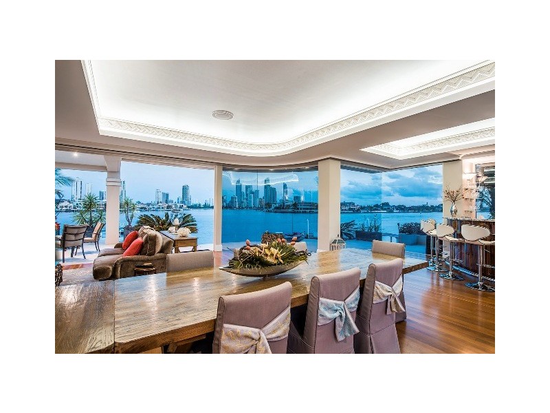 14 Korong Street, Southport QLD 4215