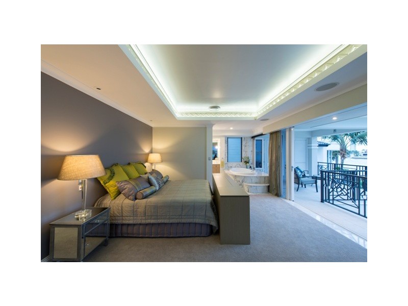 14 Korong Street, Southport QLD 4215