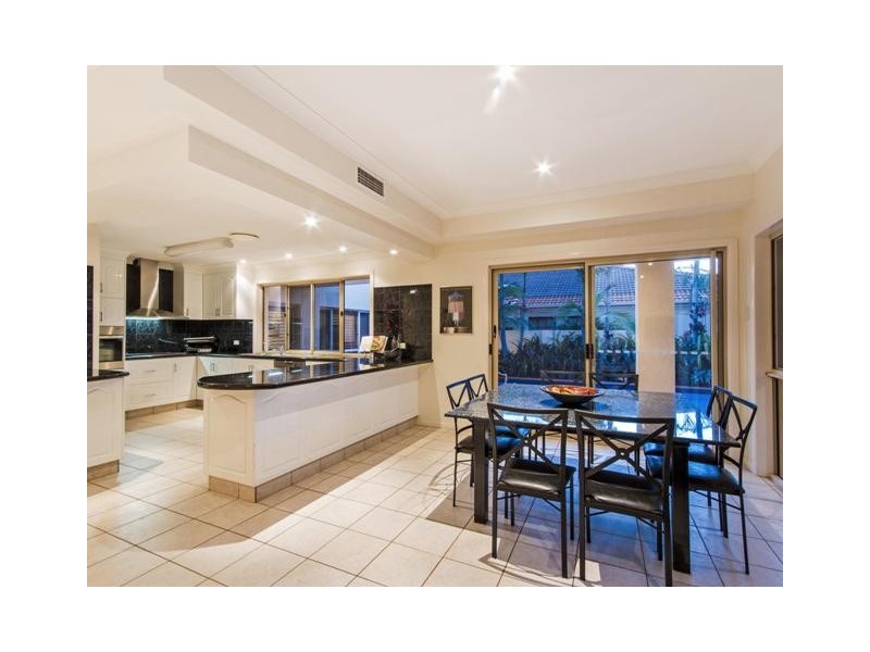 81 Bollard Circuit, Clear Island Waters QLD 4226