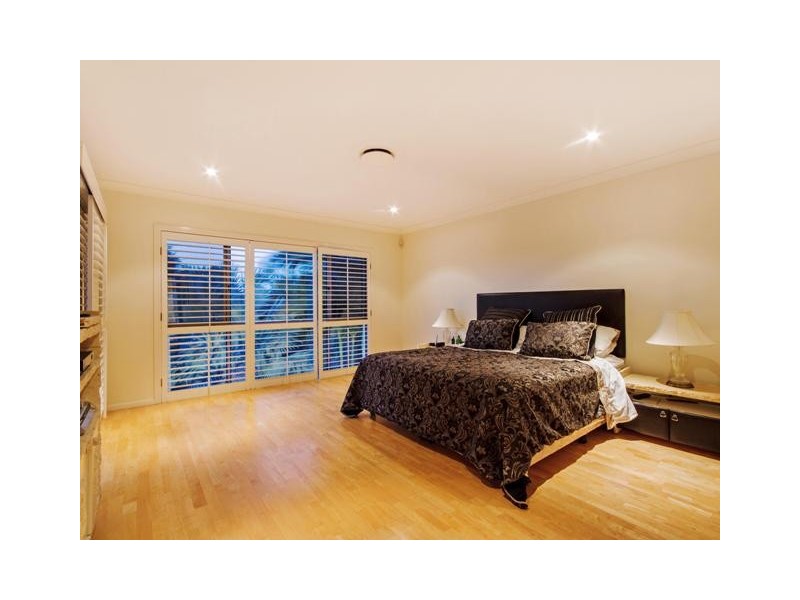 81 Bollard Circuit, Clear Island Waters QLD 4226