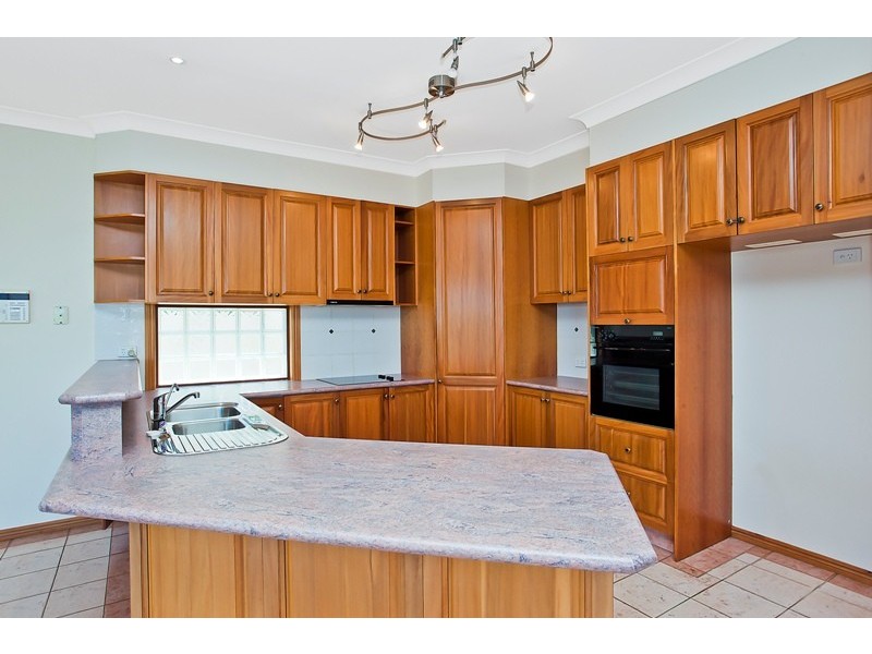 3 Stargazer Place, Clear Island Waters QLD 4226