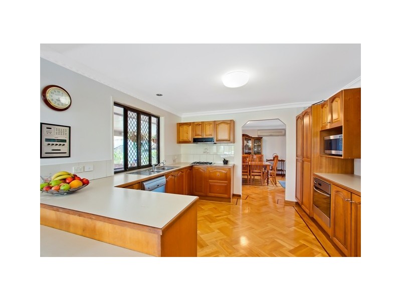 54 Kallaroo Crescent, Ashmore QLD 4214