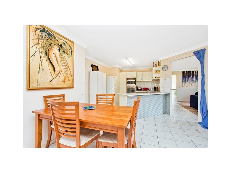 39 Galapagos Way, Pacific Pines QLD 4211