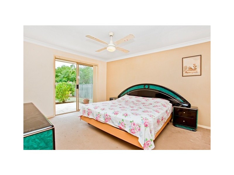 39 Galapagos Way, Pacific Pines QLD 4211