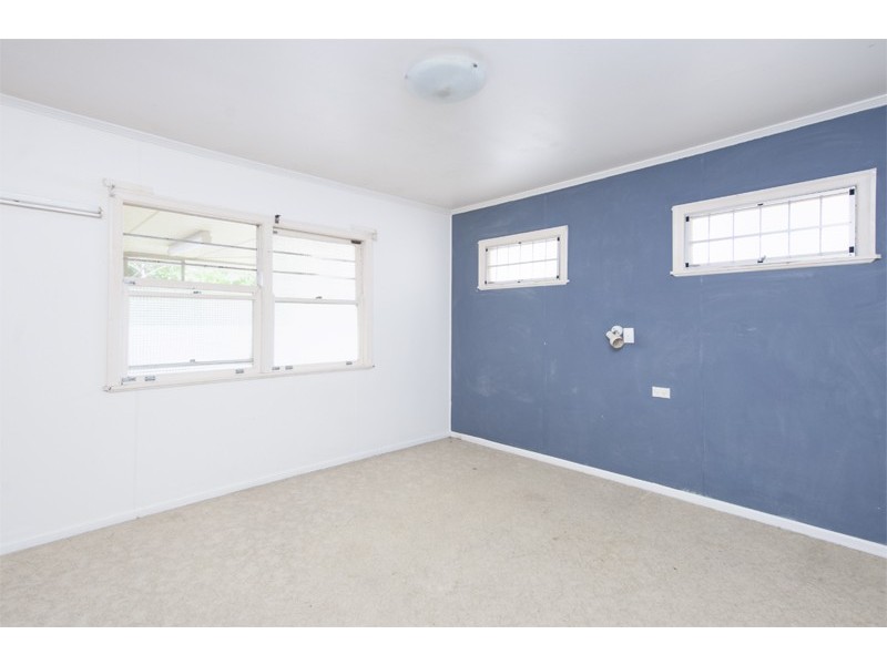 26 Armrick Avenue, Broadbeach QLD 4218