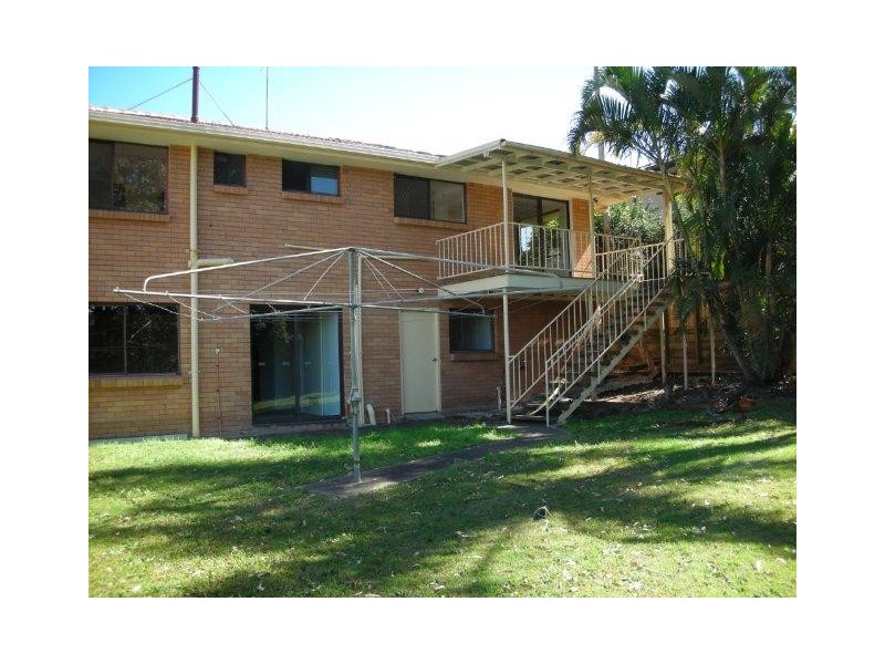 23 Tecoma Street, Southport QLD 4215