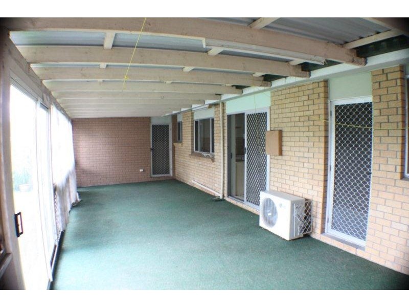 120 Falconer Street, Southport QLD 4215