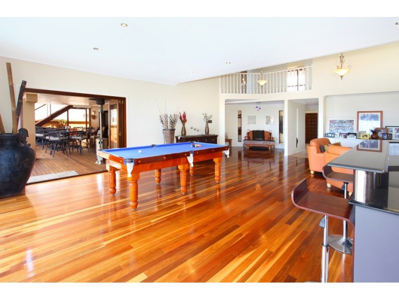 10 Portobello Drive, Mermaid Waters QLD 4218