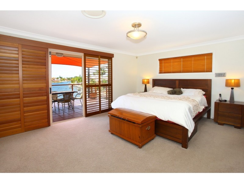 10 Portobello Drive, Mermaid Waters QLD 4218