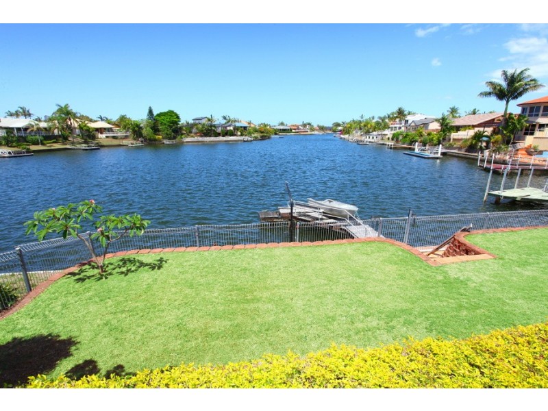 10 Portobello Drive, Mermaid Waters QLD 4218