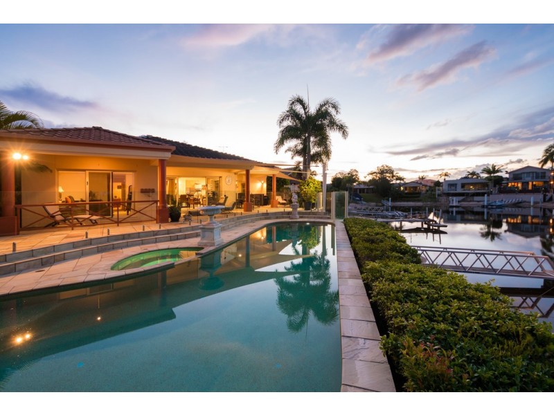 12 Wallaby Place, Sorrento QLD 4217