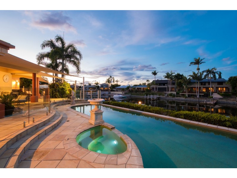 12 Wallaby Place, Sorrento QLD 4217