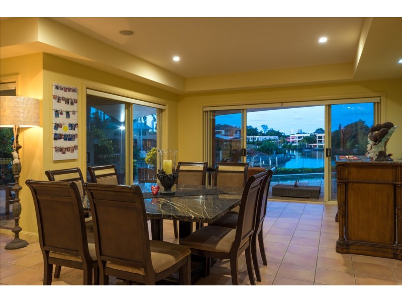 12 Wallaby Place, Sorrento QLD 4217