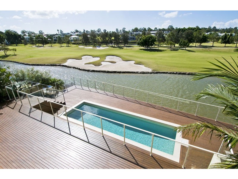 3012 Northview Parade, Benowa QLD 4217