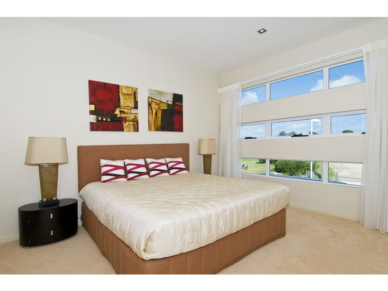 3012 Northview Parade, Benowa QLD 4217