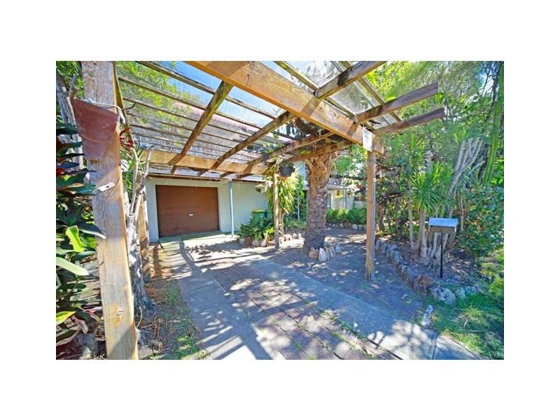 44 Coogeen Street, Bundall QLD 4217