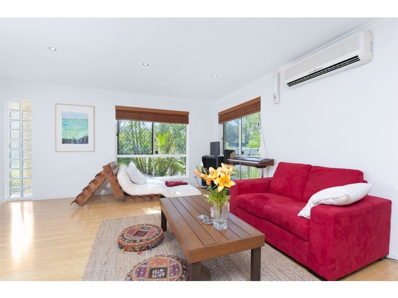 1/36 Broad Street, Labrador QLD 4215