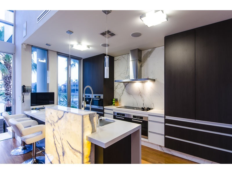 95 Gibraltar Drive, Isle Of Capri QLD 4217