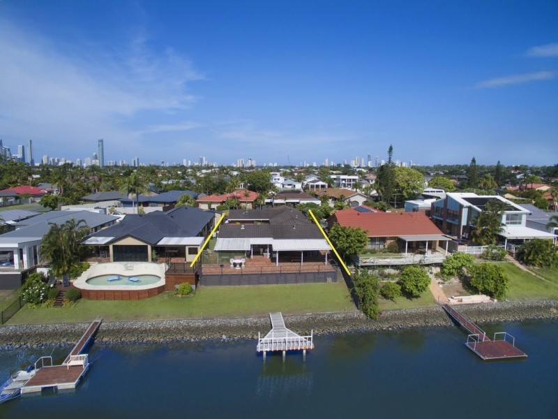 16 Claymore Crescent, Sorrento QLD 4217