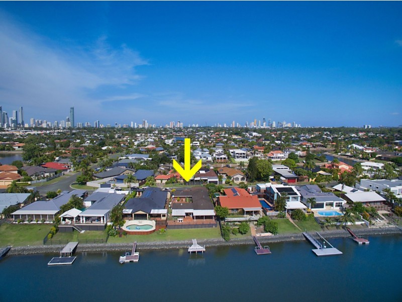 16 Claymore Crescent, Sorrento QLD 4217