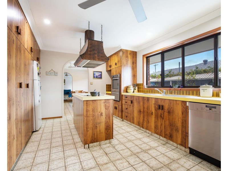 57 Allawah Street, Bundall QLD 4217