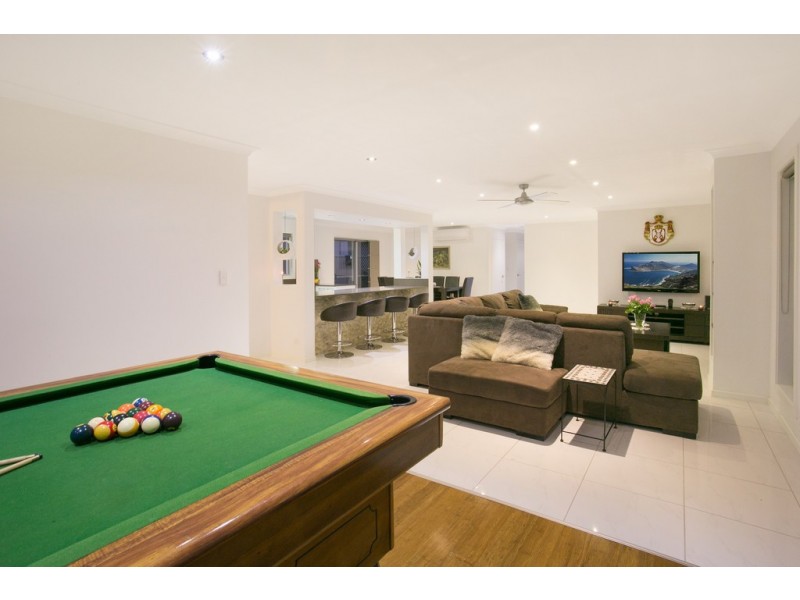 29 Rio Vista Boulevard, Broadbeach Waters QLD 4218