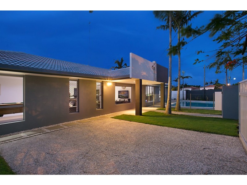 29 Rio Vista Boulevard, Broadbeach Waters QLD 4218
